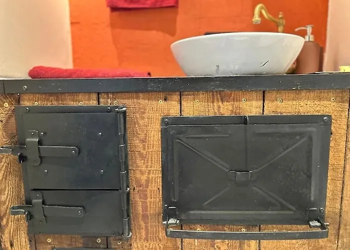 Garden Next To Telliskivi & Old Town *