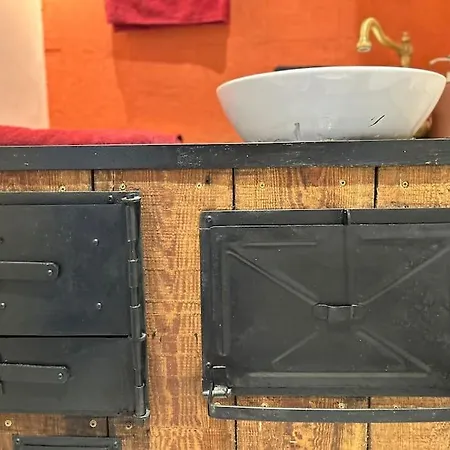 Garden Next To Telliskivi & Old Town *